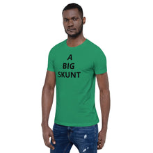 Load image into Gallery viewer, A big skunt t shirts