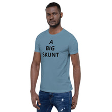 Load image into Gallery viewer, A big skunt t shirts