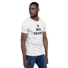 Load image into Gallery viewer, A big skunt t shirts