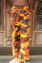 Load image into Gallery viewer, Orange camo pants
